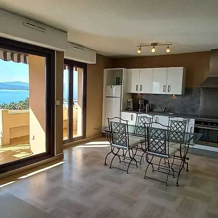 Appartement Vue Exceptionnelle-piscine *