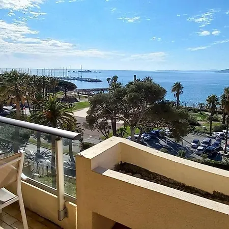 Vue Exceptionnelle-piscine