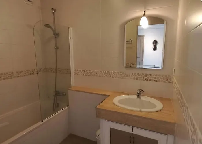 Vue Exceptionnelle-piscine Apartment